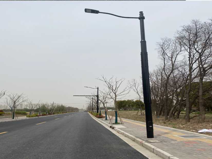 盘锦市上海综合杆 太阳能路灯工程